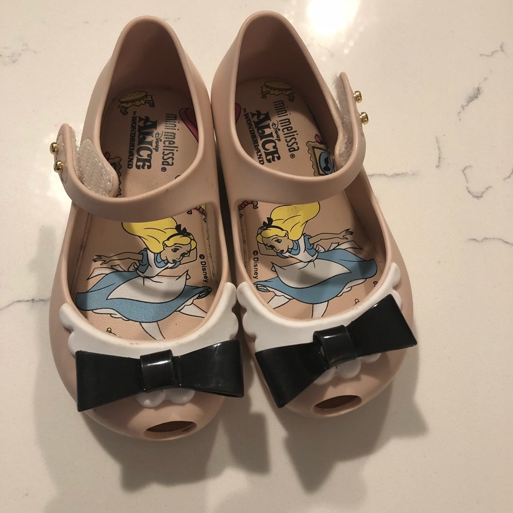 Excellent condition MINI MELISSA shoes